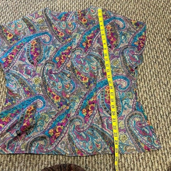 70s Style Button-Up Top - Picture 6 of 6